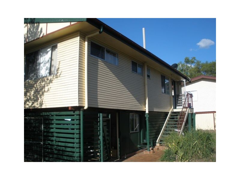 13 Wattle Street, Blackwater QLD 4717