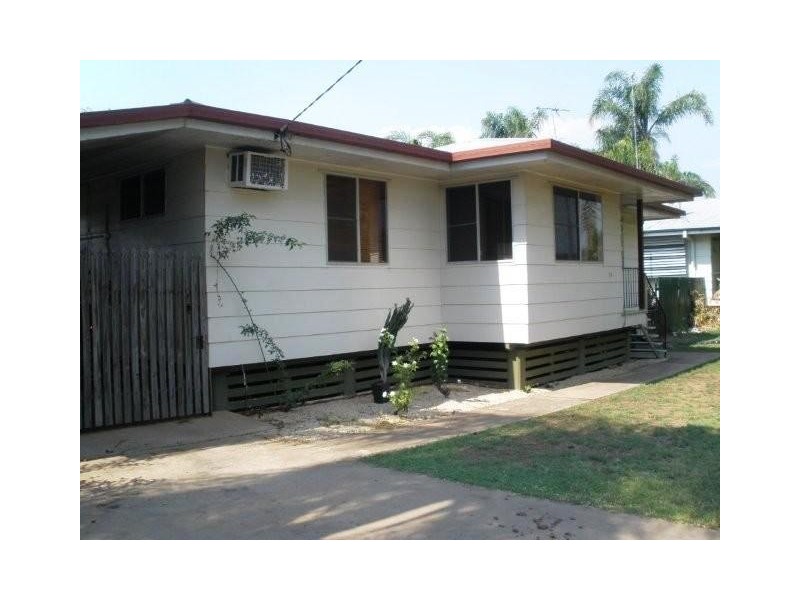 14 Boronia Street, Blackwater QLD 4717