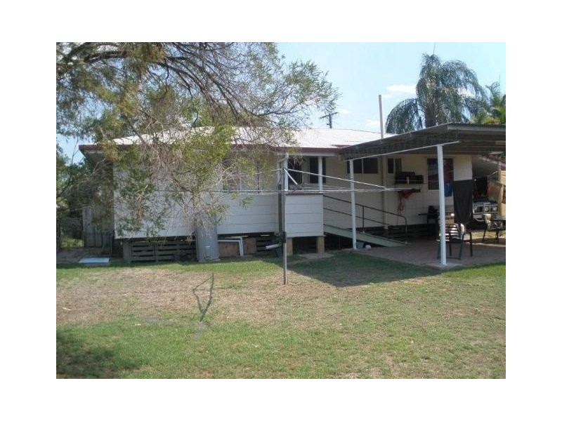 14 Boronia Street, Blackwater QLD 4717