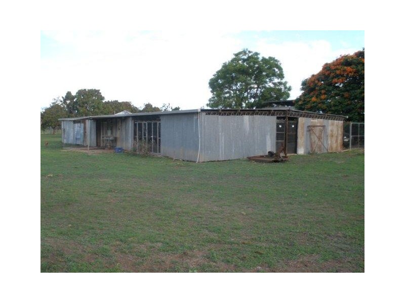 18 Lutzow Road, Duaringa QLD 4712