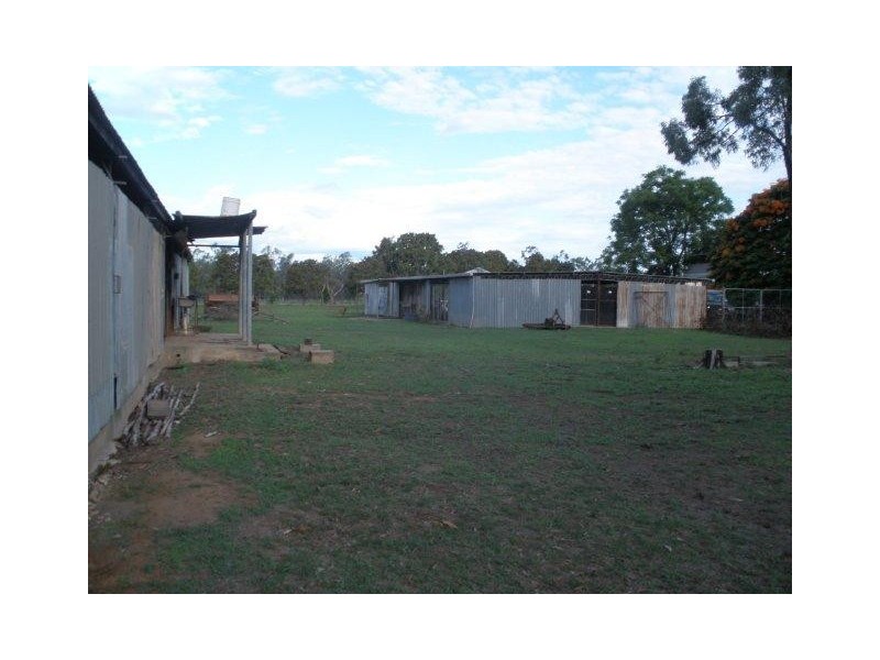 18 Lutzow Road, Duaringa QLD 4712