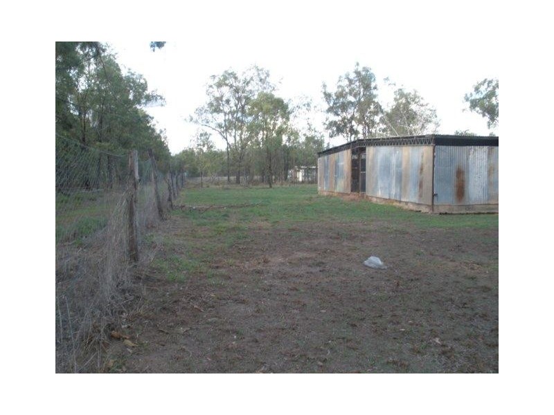 18 Lutzow Road, Duaringa QLD 4712