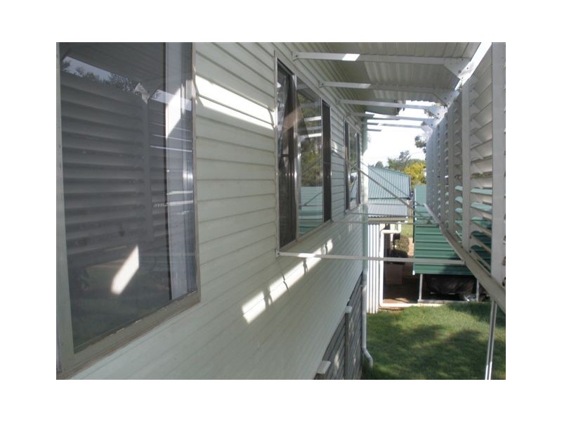 3 Myall Street, Blackwater QLD 4717