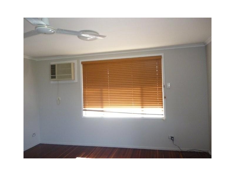 17 Kurrajong Street, Blackwater QLD 4717