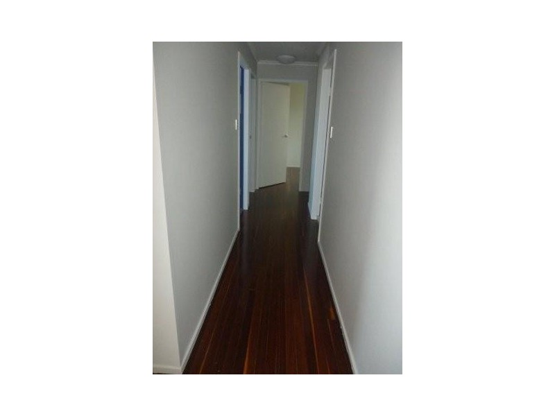 17 Kurrajong Street, Blackwater QLD 4717