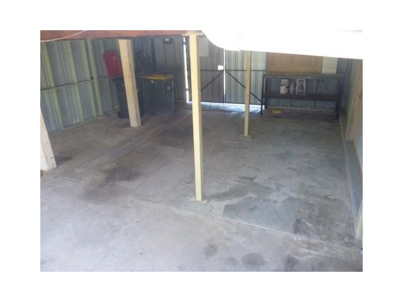 17 Kurrajong Street, Blackwater QLD 4717