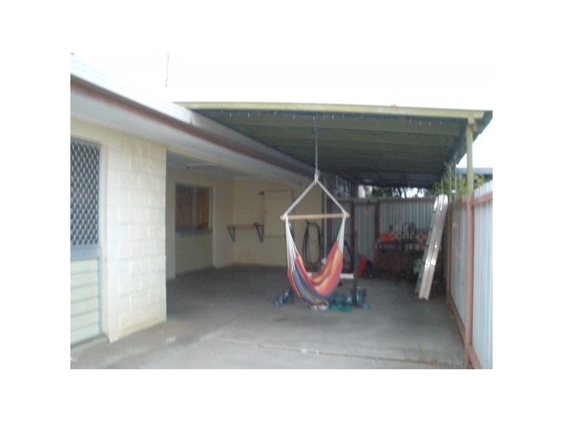 18 Wilga Street, Blackwater QLD 4717