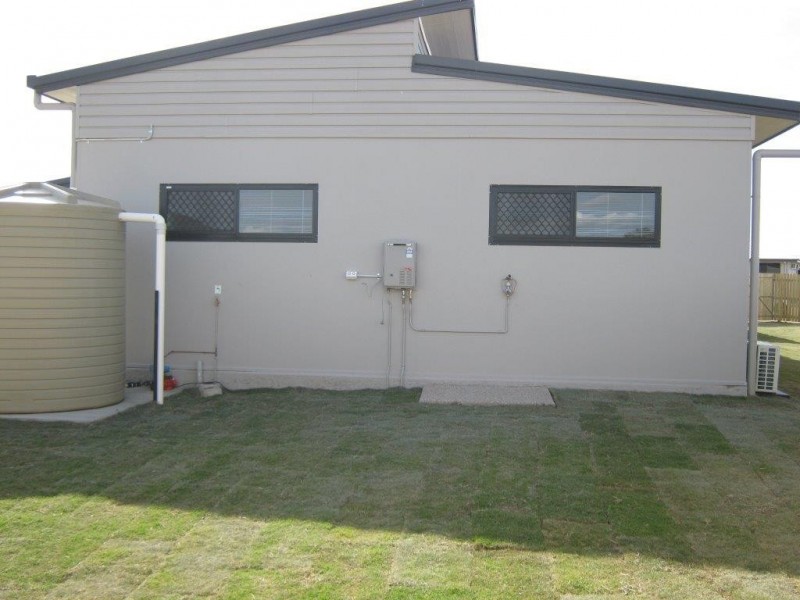 11 Cardinal Court, Blackwater QLD 4717