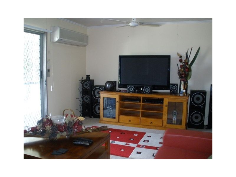 28 Wattle Street, Blackwater QLD 4717
