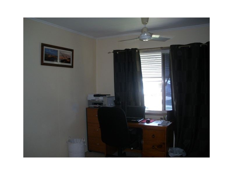 28 Wattle Street, Blackwater QLD 4717