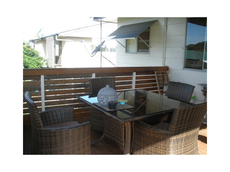 28 Wattle Street, Blackwater QLD 4717