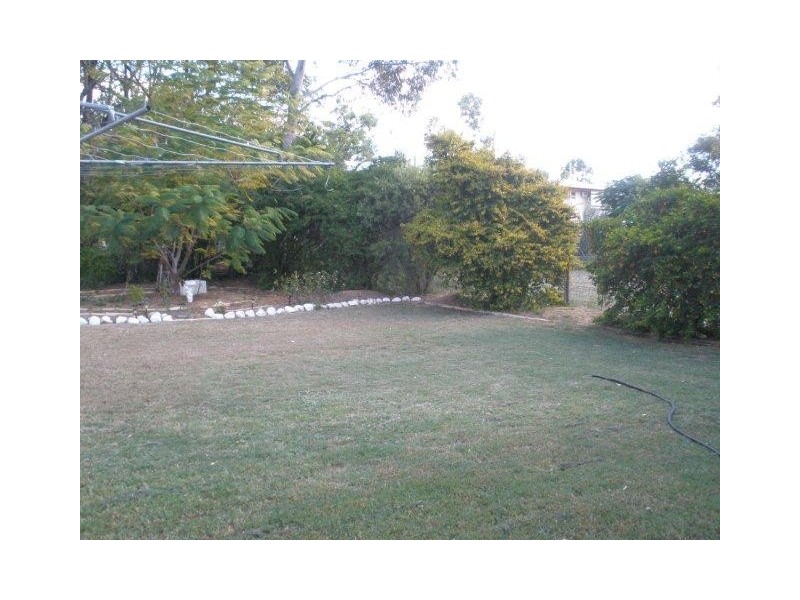 23 Gum Street, Blackwater QLD 4717