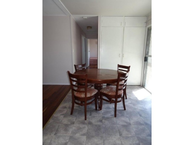 2 Monger Street, Blackwater QLD 4717