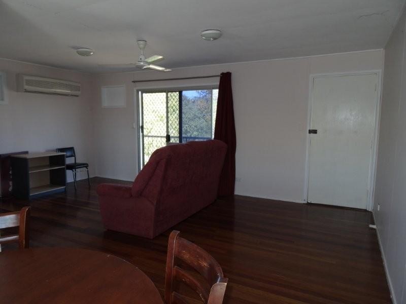 2 Monger Street, Blackwater QLD 4717