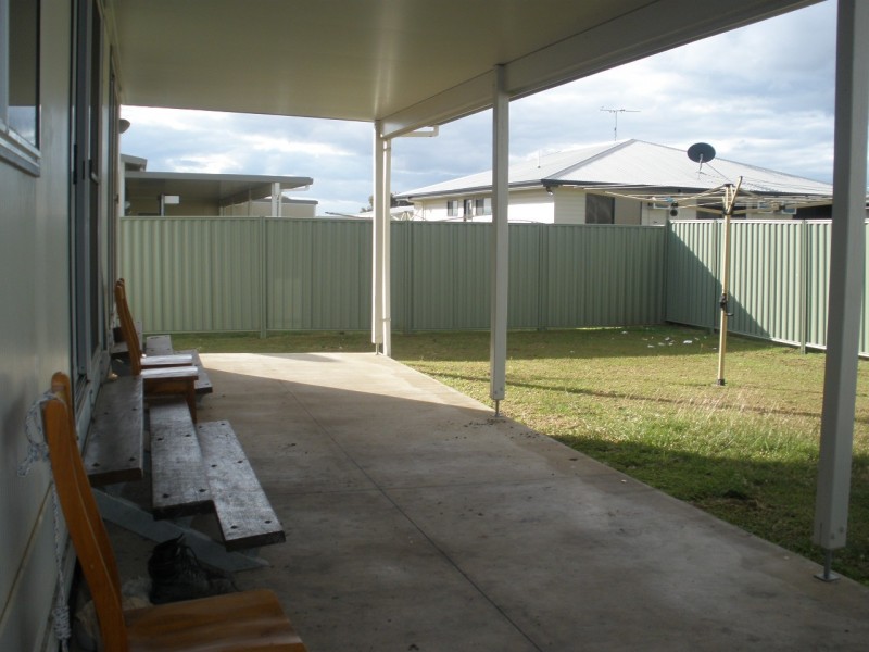 16 Hunter Street, Blackwater QLD 4717