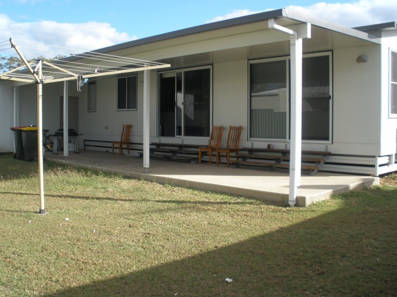 16 Hunter Street, Blackwater QLD 4717
