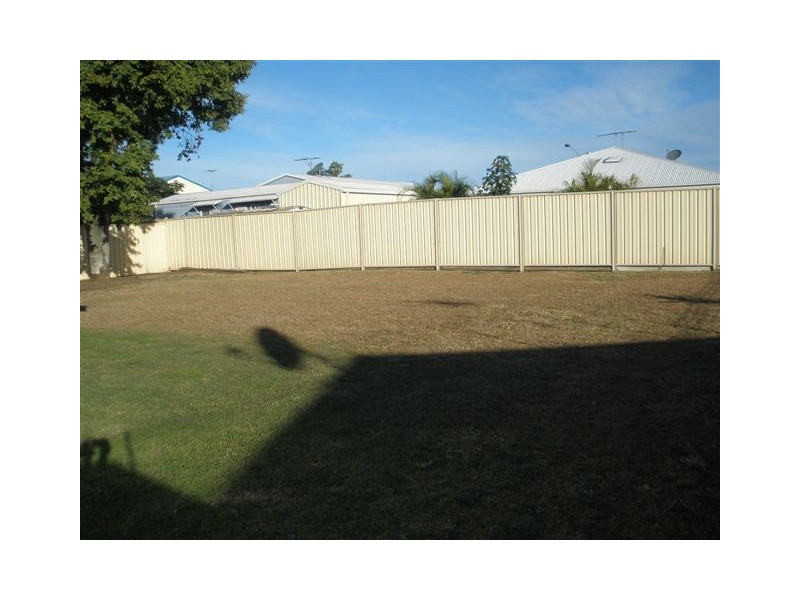 37 Stower Street, Blackwater QLD 4717