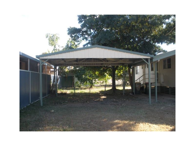 2 Ironbark Street, Blackwater QLD 4717