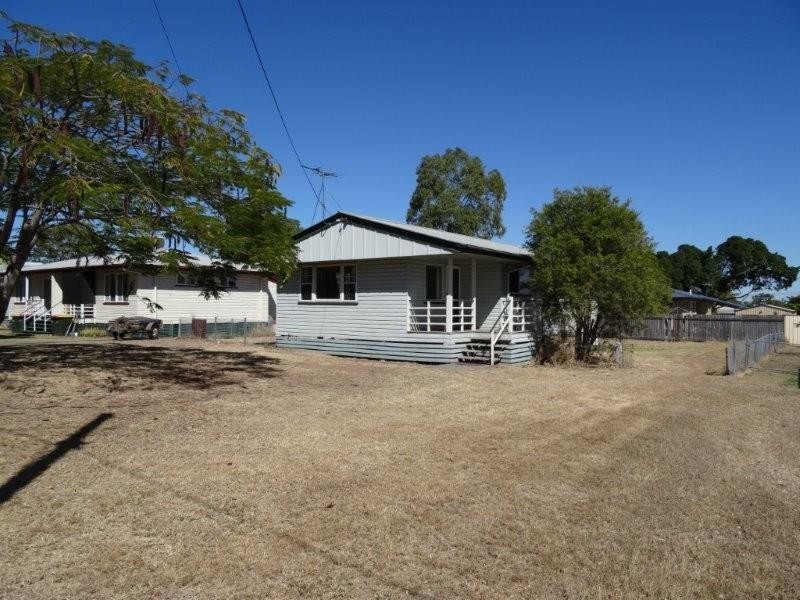 10 Yellowwood Street, Blackwater QLD 4717