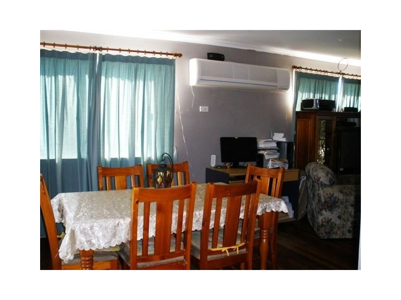 2 Mahogany Street, Blackwater QLD 4717