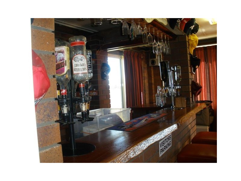 2 Mahogany Street, Blackwater QLD 4717