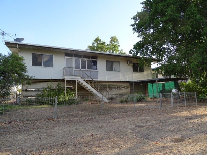 41 Taurus Street, Blackwater QLD 4717