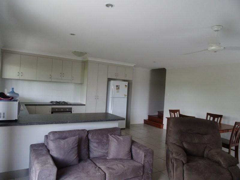 4 / 41 Rufus Street, Blackwater QLD 4717