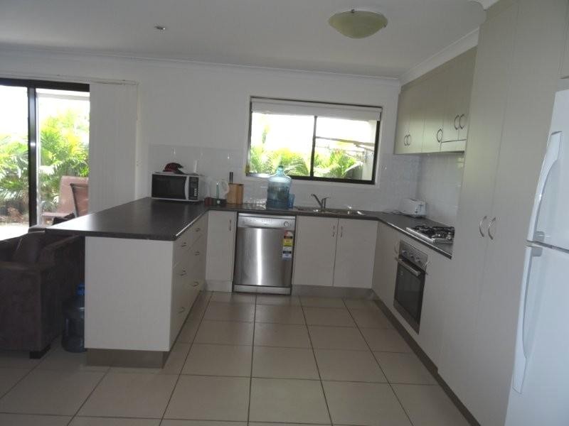 4 / 41 Rufus Street, Blackwater QLD 4717