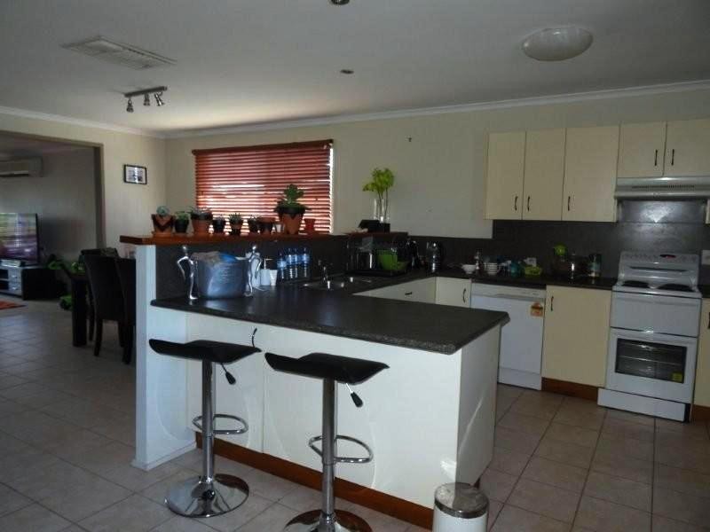 20 Cork Street, Blackwater QLD 4717