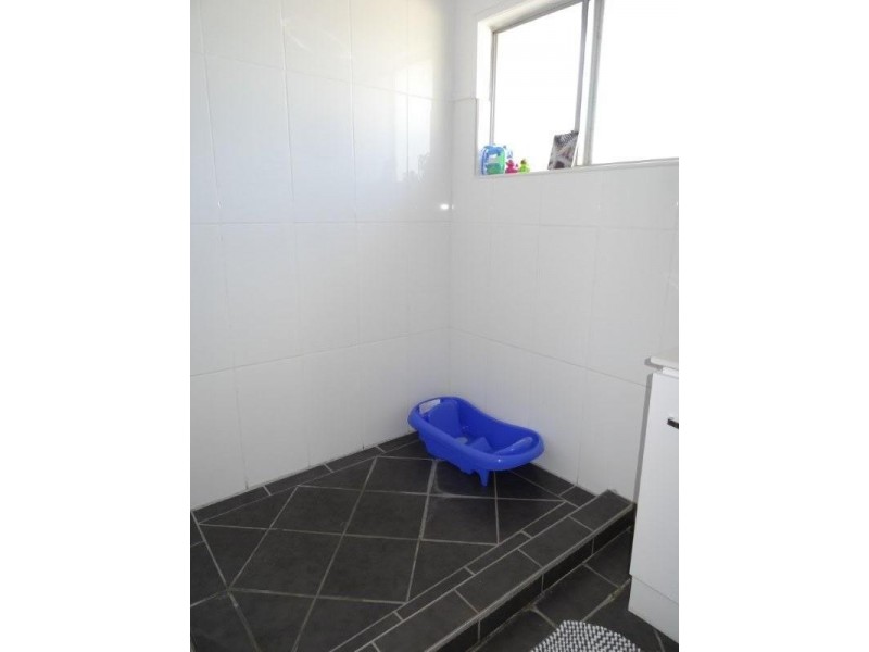 20 Cork Street, Blackwater QLD 4717