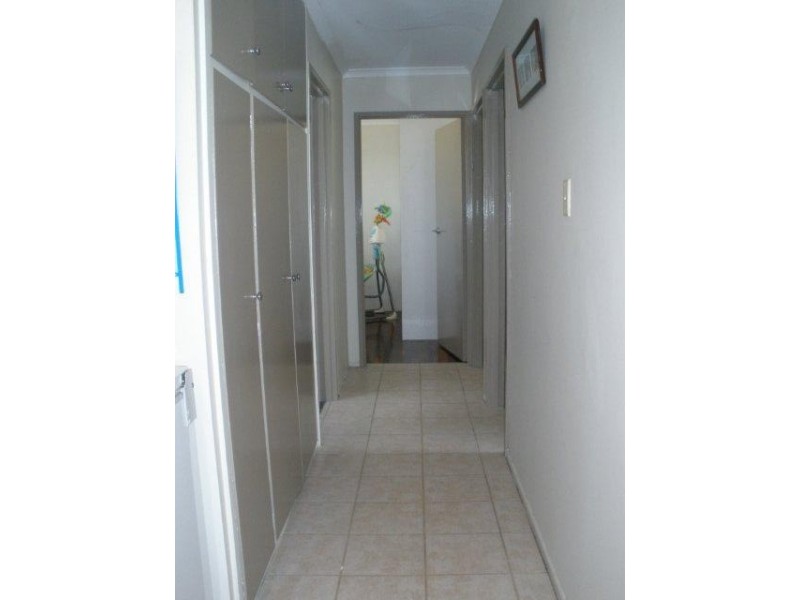 20 Cork Street, Blackwater QLD 4717