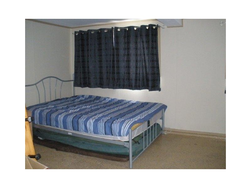 20 Cork Street, Blackwater QLD 4717