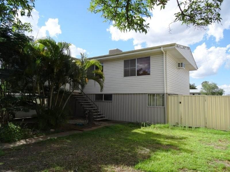 20 Cork Street, Blackwater QLD 4717