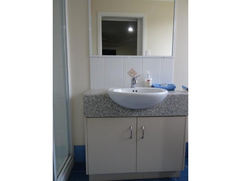 66 Littlefield Street, Blackwater QLD 4717