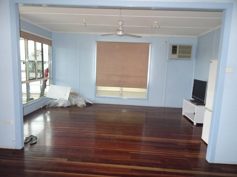 29 Long Street, Blackwater QLD 4717