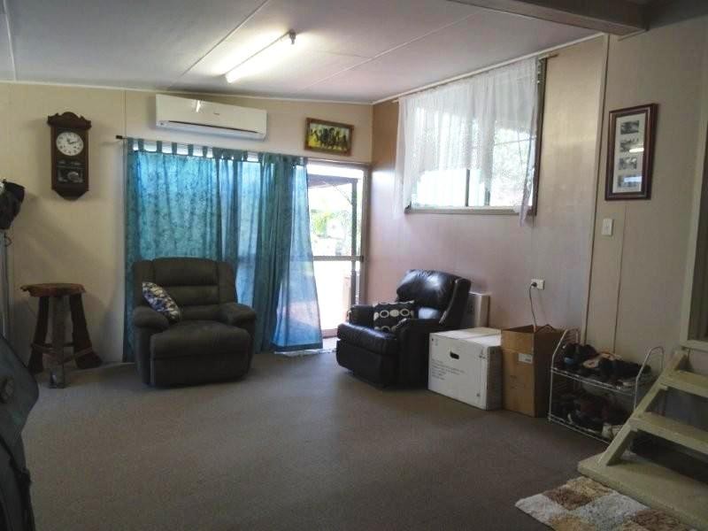 17-19 East Street, Bluff QLD 4702
