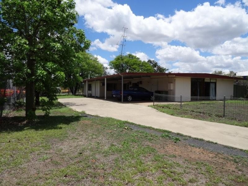 6 Littlefield Street, Blackwater QLD 4717