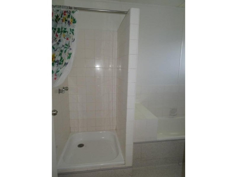 6 Littlefield Street, Blackwater QLD 4717