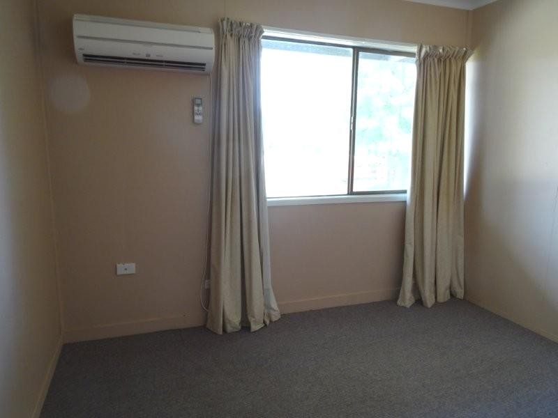 6 Littlefield Street, Blackwater QLD 4717