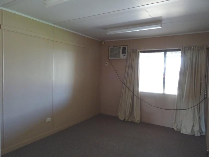 6 Littlefield Street, Blackwater QLD 4717