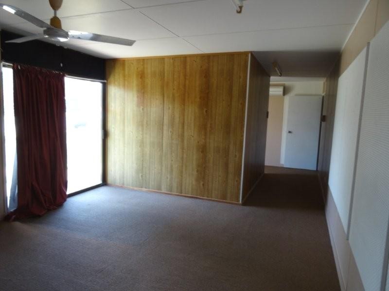 6 Littlefield Street, Blackwater QLD 4717