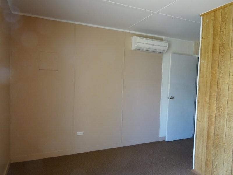 6 Littlefield Street, Blackwater QLD 4717