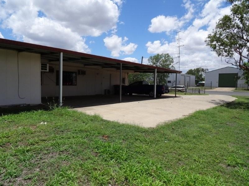 6 Littlefield Street, Blackwater QLD 4717