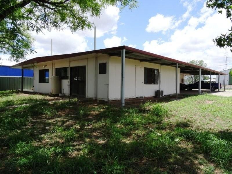 6 Littlefield Street, Blackwater QLD 4717