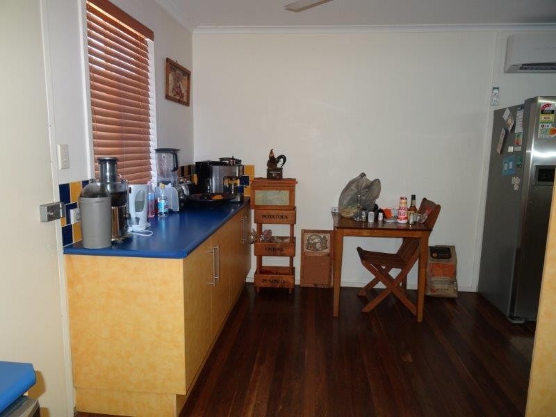 16 Cork Street, Blackwater QLD 4717