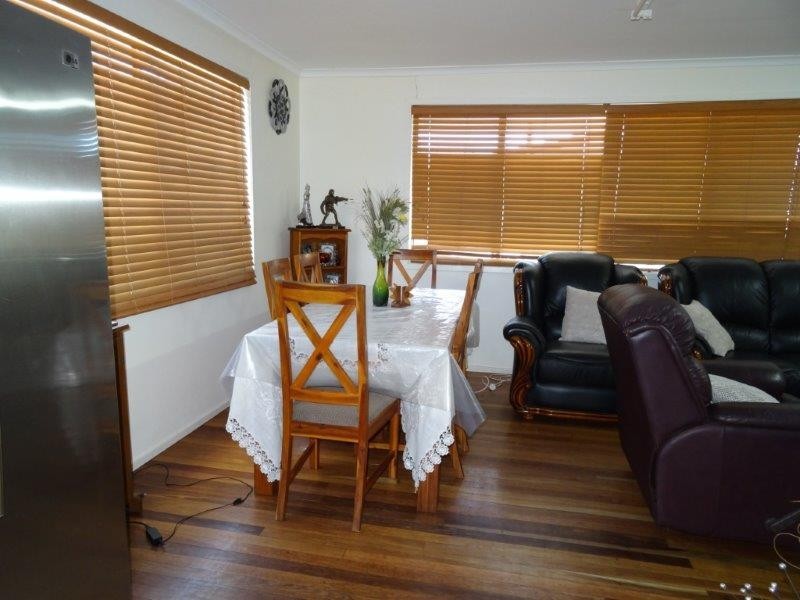 16 Cork Street, Blackwater QLD 4717