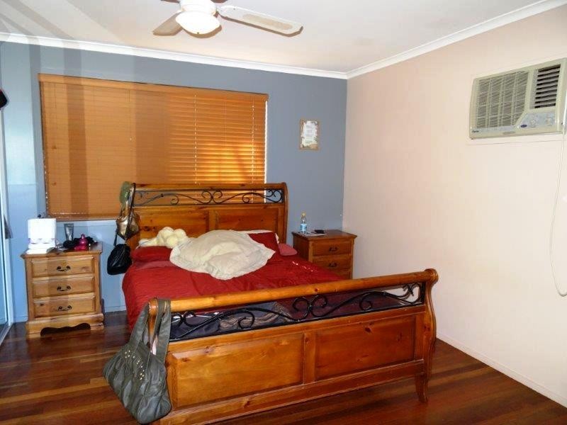 16 Cork Street, Blackwater QLD 4717