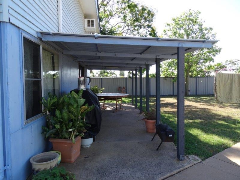 16 Cork Street, Blackwater QLD 4717