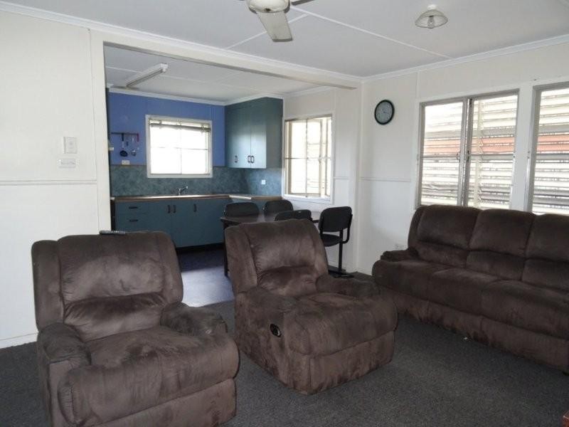 15 Fay Street, Blackwater QLD 4717