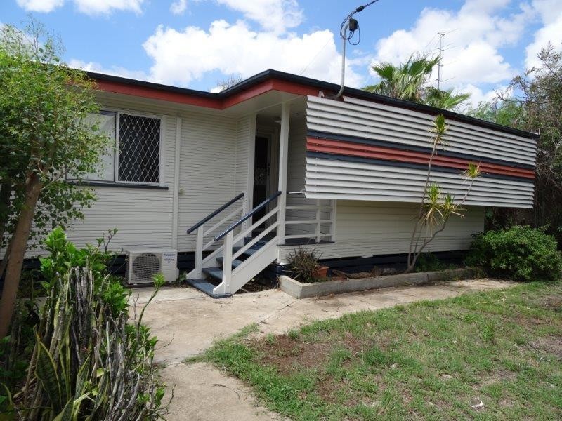 15 Fay Street, Blackwater QLD 4717